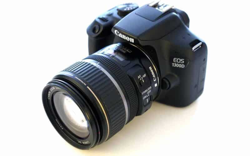 Canon EOS 1300D
