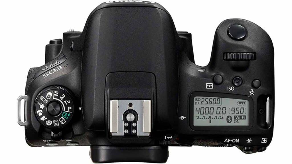 Canon EOS 77D