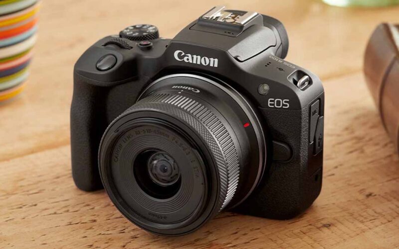 canon eos r100